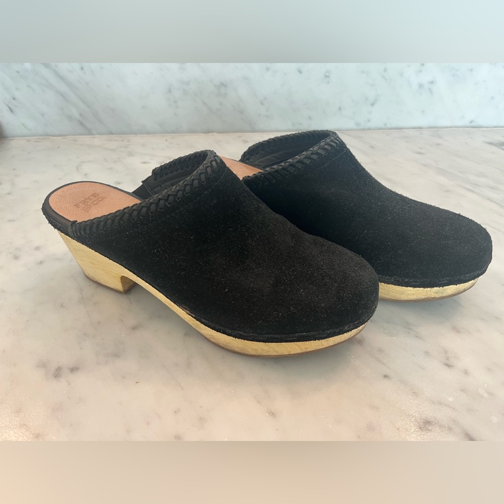 Frye and Co Odessa Braid Mule Suede Clogs